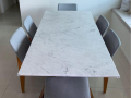 Кухонный стол из искусстенного камня DuPont Corian limestone prima